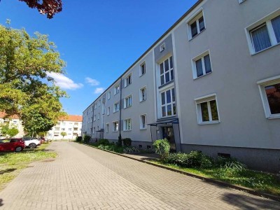Ruhig mit netten Nachbarn wohnen in Merseburg-Nord  - 1. OG links