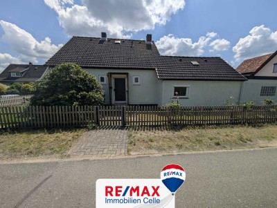 Einladendes Siedlungshaus mit 4 Schlafzimmern in Scheuen–ideal für handwerklich Begabte!(MA-1020-58)