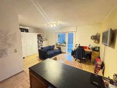 Vermietete 1-Zimmer- Wohnung mit Balkon in Mannheim-Neckarau