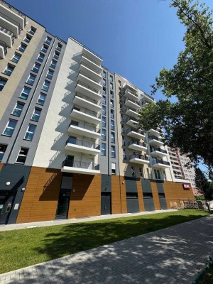 Helle 5 - Zimmer-Wohnung mit Gäste-WC, Balkon und Einbauküche