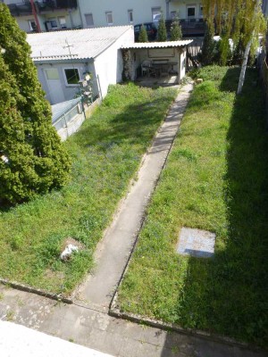 SONNIGE 2,5ZKB BALKON+GARTEN,EBK, WG.-GEEIGNET, EINE ECHTE KLEINE MEDITERRANE OASE DER RUHE