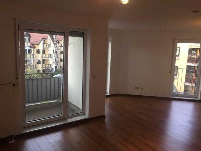 1,5-Zimmer-Wohnung mit Balkon und EBK zentral in Böblingen