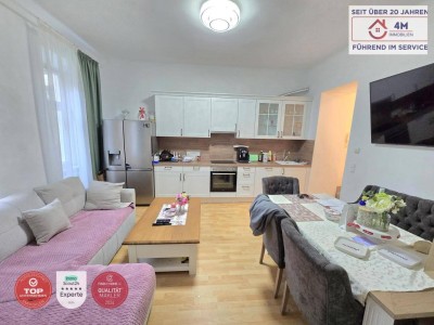 Topsanierte Altbauwohnung in Ruhelage aber Zentral