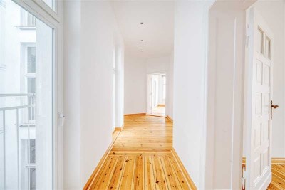 Altbauromantik am Lietzensee – renoviertes Stuckparadies