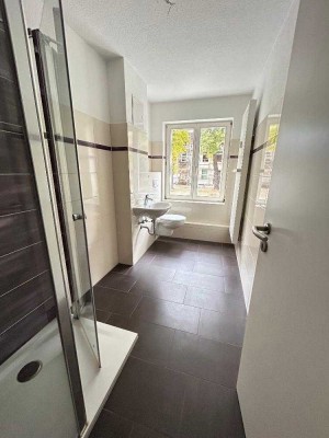 Pretty Wohnen- gemütliche 2 Zimmer Erdgeschosswohnung mit Dusche und Balkon!