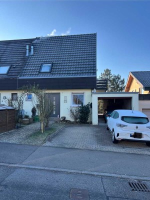 Doppelhaushälfte, hochwertig renoviert mit ELW, EBK, PV-Anlage, Garten, Einzelgarage, 2 Stpl.