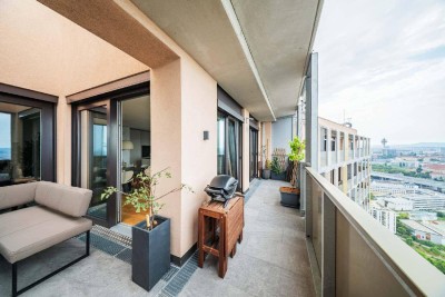 Penthouse im 34. OG mit Terrasse I 360° Wienblick I Designküche I TG Platz mit E-Ladestation