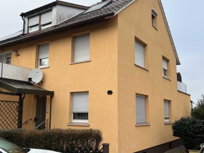 9 Zimmer Haus mit Garage in Heilbronn-Klingenberg