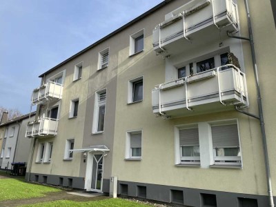 Nimm mich! Praktische 3-Raum-Wohnung mit 2 Balkonen