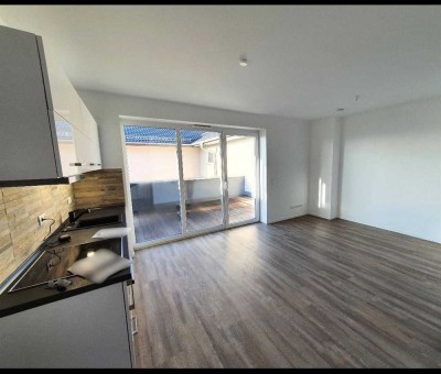 Modern ausgestattete 2-Zimmer-Wohnung mit Dachterrasse + Stellplatz in Kronshagen bei Kiel!