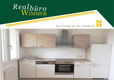 Neuwertige 1-Zimmer-Wohnung mit Loggia