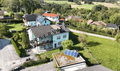 Idyllisches Mehrfamilienhaus mit zwei vermieteten Wohnungen in Seenähe