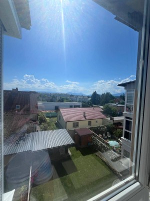 Ich suche einen Nachmieter für meine schöne, freundlich helle geförderte 4-Zimmer Genossenschaftswohnung