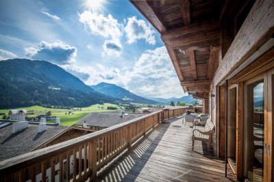 Luxus Dachgeschosswohnung in bester Lage von Kirchberg