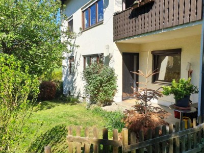 Renovierungsbedürftige 3-Zi.-Gartenwohnung mit Südterrasse - Hochparterre