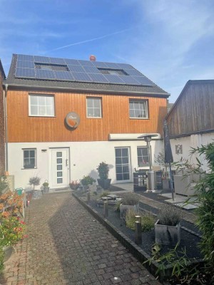 Gepflegtes Einfamilienhaus in Ortslage von 41812 Erkelenz-Kückhoven