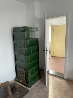 Geräumiges Haus mit Nebengebäude für zwei Generationen und großzügigem Grundstück zur Selbstversorgu