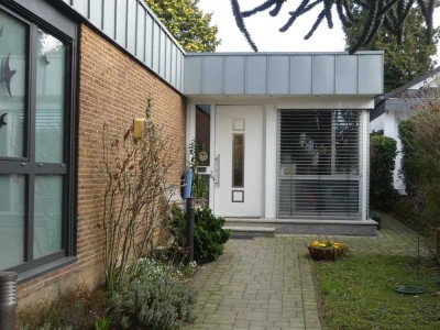 4 Zimmer Bungalow in exklusiver Lage!  Provisionsfrei