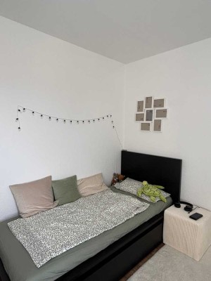 Charmante 1-Zimmer-Wohnung in der Richard-Schirrmann-Straße – Möbliert & Renoviert