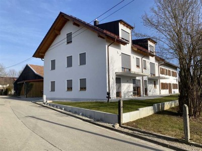 „ERSTBEZUG – ENERGIEBEWUSST WOHNEN“
4-ZIMMER-WOHNUNG MIT SÜDBALKON IN 85447 GRUCKING