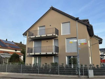 Helle 4 Zimmer- Wohnung über 2 Etagen mit Balkon und gemütlichem Schwedenofen