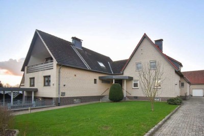 Nahe Königslutter: Zwei Häuser im Paket - ideal für Mehrgenerationenwohnen geeignet!