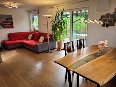 Exklusive 4-Zimmer Maisonette mit Garten und Garage in Bad Feilnbach