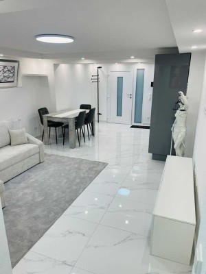 Ruhige Lage, Traumhafte und Wunderschöne Frisch renovierte Wohnung in Gomaringen