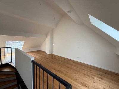 Charmante 3-geschossige Wohnung in Gut Laurentius mit Terrasse !