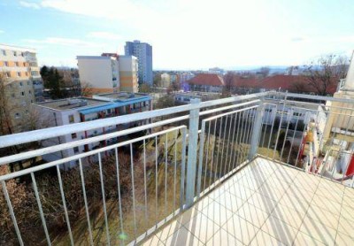 Erstbezug: Sonniger 2 ZIMMER-NEUBAU + Süd-Balkon + extra Küche neu möbliert + Lift + TG-Platz!