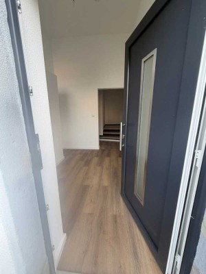 Große Moderne Traumwohnung – perfekt für Büro, Praxis oder Studio!