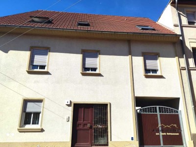 3-Raumwohnung im EG mit Terrasse und Stellplatz unter Carport im Centrum