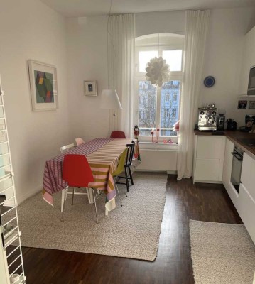 Exklusive 4-Zimmer Wohnung mit Balkon im Kreuzviertel