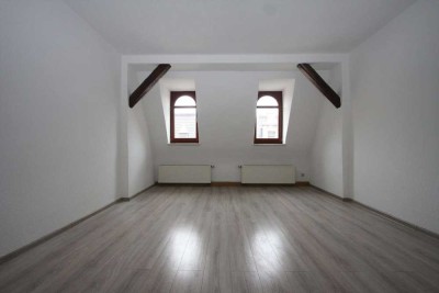 Renovierte 3 Raum Dachgeschosswohnung in der Görlitzer Südstadt!