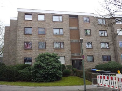 Schöne und vollständig renovierte 2-Zimmer-Wohnung mit Balkon in Gelsenkirchen