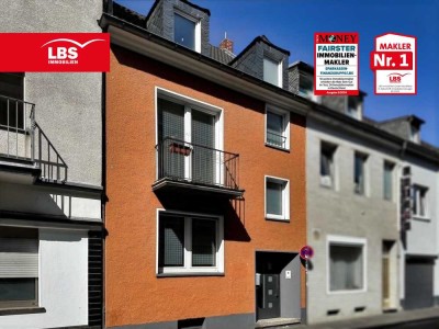 Charmantes Reihenmittelhaus in zentraler Lage mit Terrasse & Balkonen