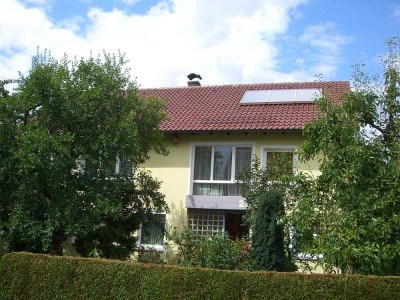 Gepflegte Untergeschoßwohnung mit einem Zimmer und Einbauküche in Schwäbisch Hall