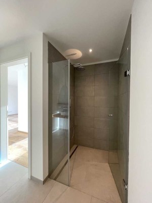 Hochwertige 2-Raum-Wohnung mit Terrasse und Einbauküche in Flensburg