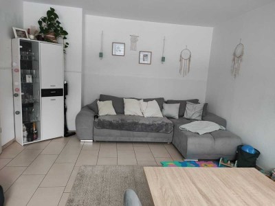 Gemütliches Zuhause in Brühl – Ihre 3-Zimmer-Hochpaterrewohnung mit Charme