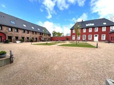 Ritterburg Angeldorf ! kleines Reihenmittelhaus 2-Zimmer ! Für Singles und Paare!