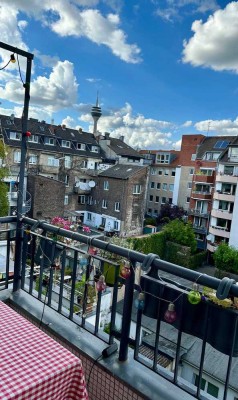 Von Privat: Wunderschöne 3-Zimmer-Wohnung in Unterbilk