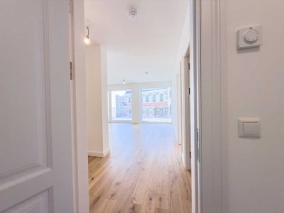 Stilvolle 2-Raum-Wohnung mit gehobener Innenausstattung und Stellplatz/ 5%  AFA Abschreibung möglich