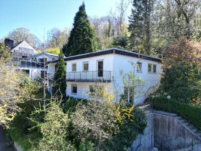 SCHWIND IMMOBILIEN - traumhafte Lage trifft auf Haus/Wohnung mit Optionen