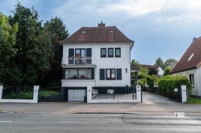 Großes EFH
Modernisiert
+ Garten + Garage