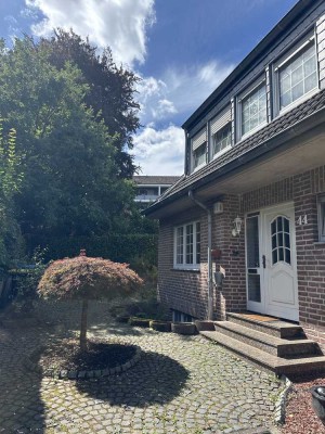 Gepflegtes 5-Zimmer-Reihenendhaus in Herzogenrath
