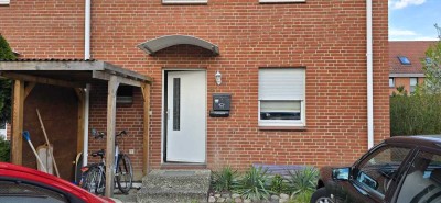 1200 € - 111 m² - 5.0 Zi.
