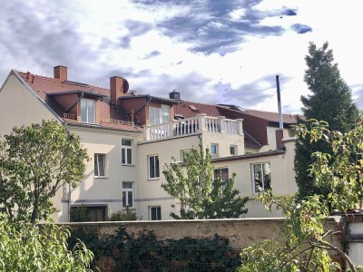 Top gepflegte Kapitalanlage mit Terrasse und Garage