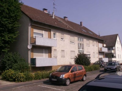 ImmobilienPunkt*** Großzügige 3 ZKB-ETW in eingewachsener Wohnlage