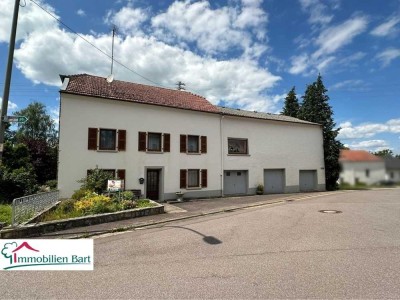 BAUERNHAUS MIT NEBENGEBÄUDEN, 10 MIN. VON L-REMICH