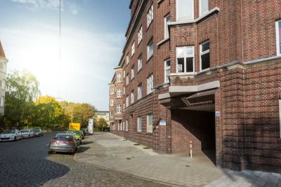 Große 2-Zimmer-Wohnung über den Dächern von Bremerhaven-Lehe!